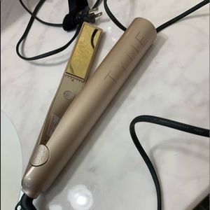 Tyme curling iron